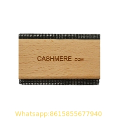 Wholesale Custom Logo Wooden Cashmere Comb Wooden Portable Cloth Cleaning Brushes Eco Friendly Cashmere Sweater Comb