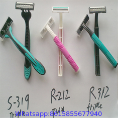 TRIPLE BLADES DISPOSABLE RAZOR FOR SHAVING