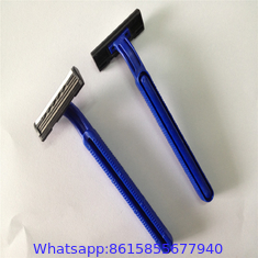 TRIPLE BLADES DISPOSABLE RAZOR FOR SHAVING